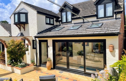 Why Rugby Homes Are Upgrading Double Glazing in 2025