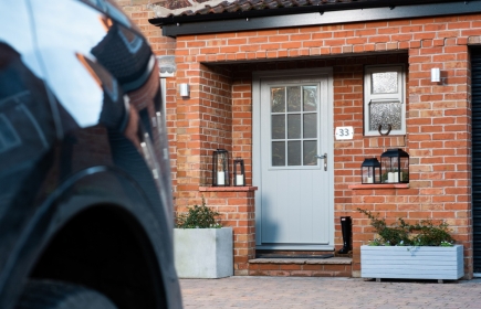 Composite Door Colours and Styles: How to Choose the Right One for Your Home